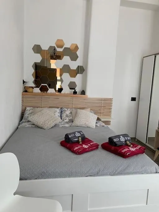 Leli'S Studio Apartment Palermo Italy